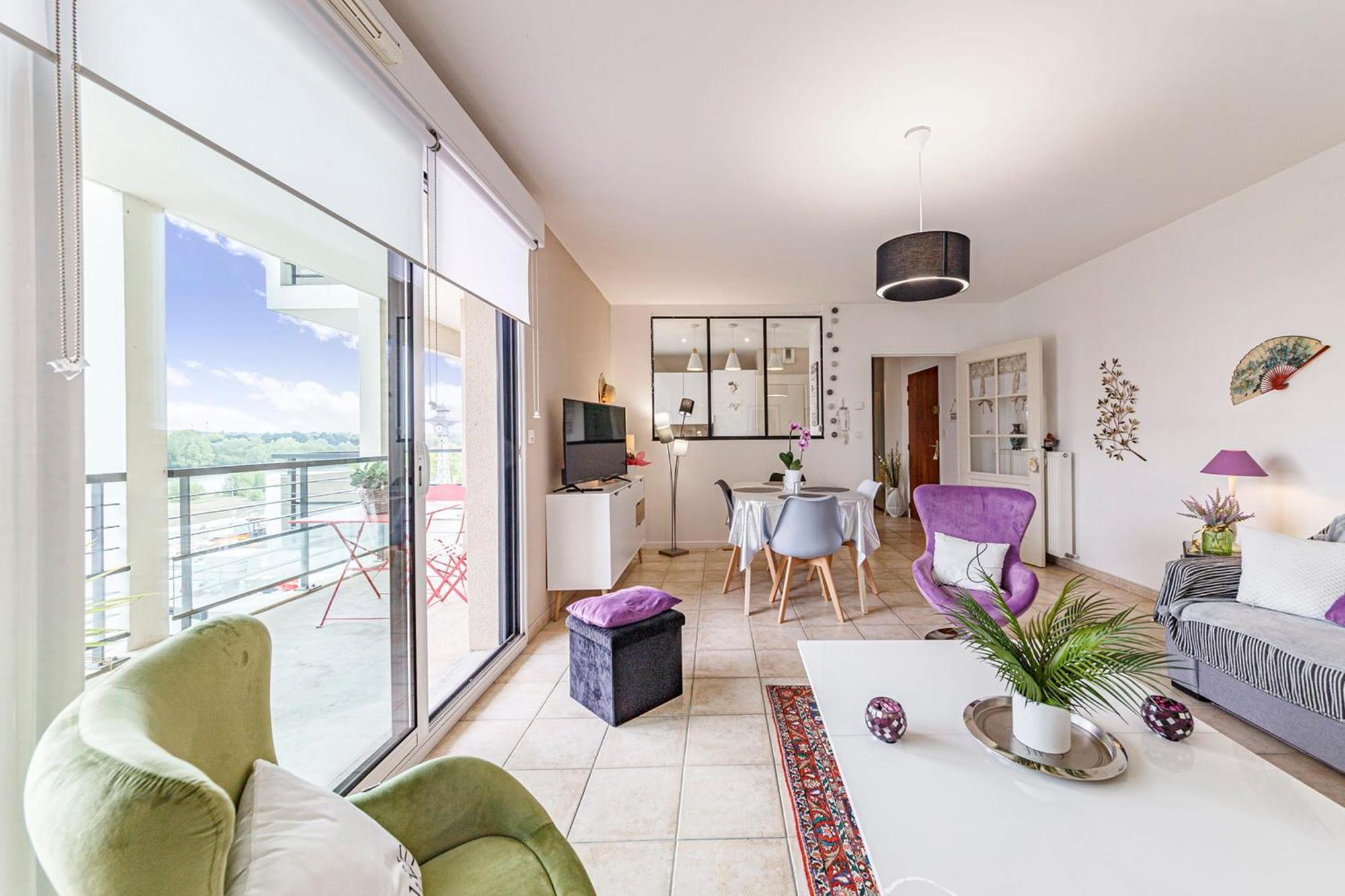 Apartamento L'Aragon Wifi Balcon Vue La Maine Angers Exterior foto